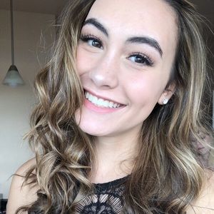 Meet your Posher, Taryn